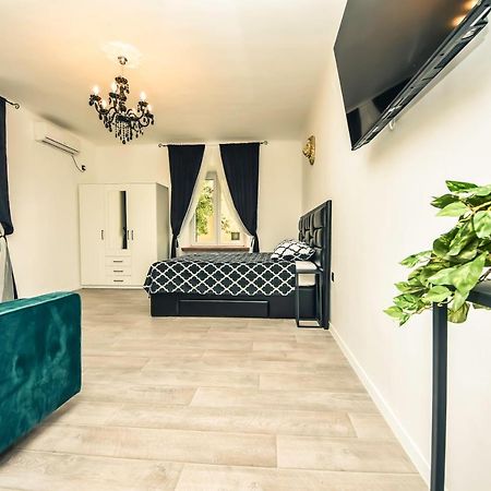 Luxury Heritage Apartment Zara Antica ภายนอก รูปภาพ